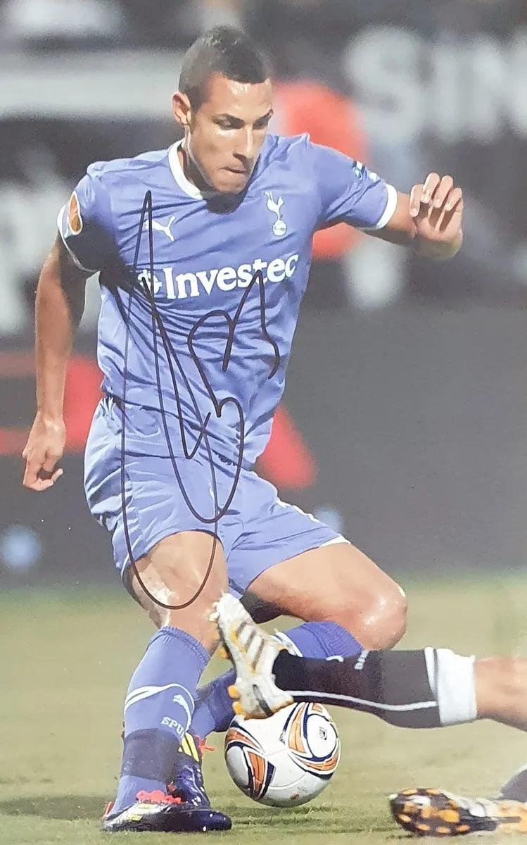 Jake Livermore Signed Spurs Photo. - Darling Picture Framing