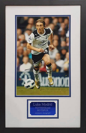 Luca Modric Signed Spurs Photo - Framed with COA - Darling Picture Framing