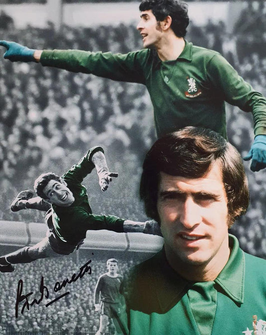 Peter Bonetti Signed Chelsea Photo. - Darling Picture Framing