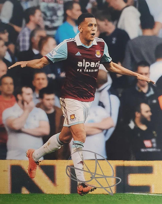 Ravel Morrison Signed West Ham United Photo. - Darling Picture Framing